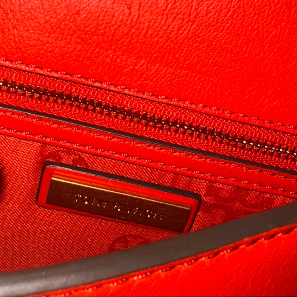 TORY BURCH ALEXA CONVERTIBLE SHOULDER BAG IN SAMBA.. Retail $475 - Picture 11 of 15
